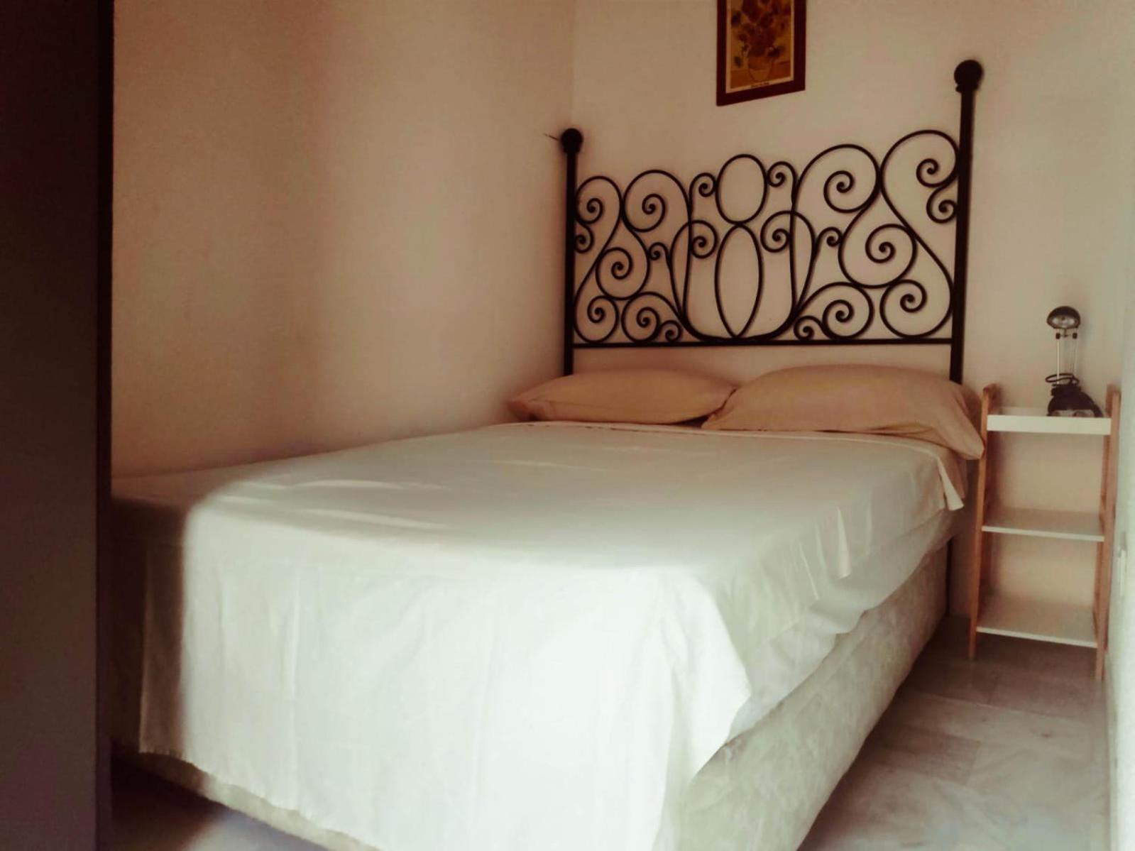 Apartamento Corazon De Triana Севиля Стая снимка